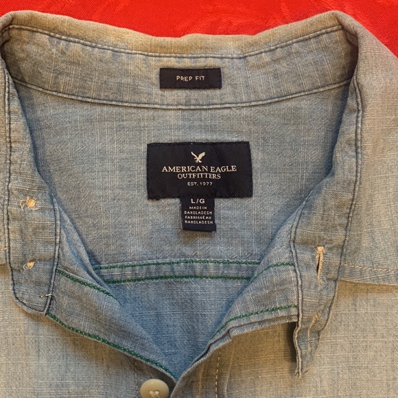 American Eagle Outfitters Prep Fit Button Down 100% Cotton Large Shirt - Picture 3 of 9